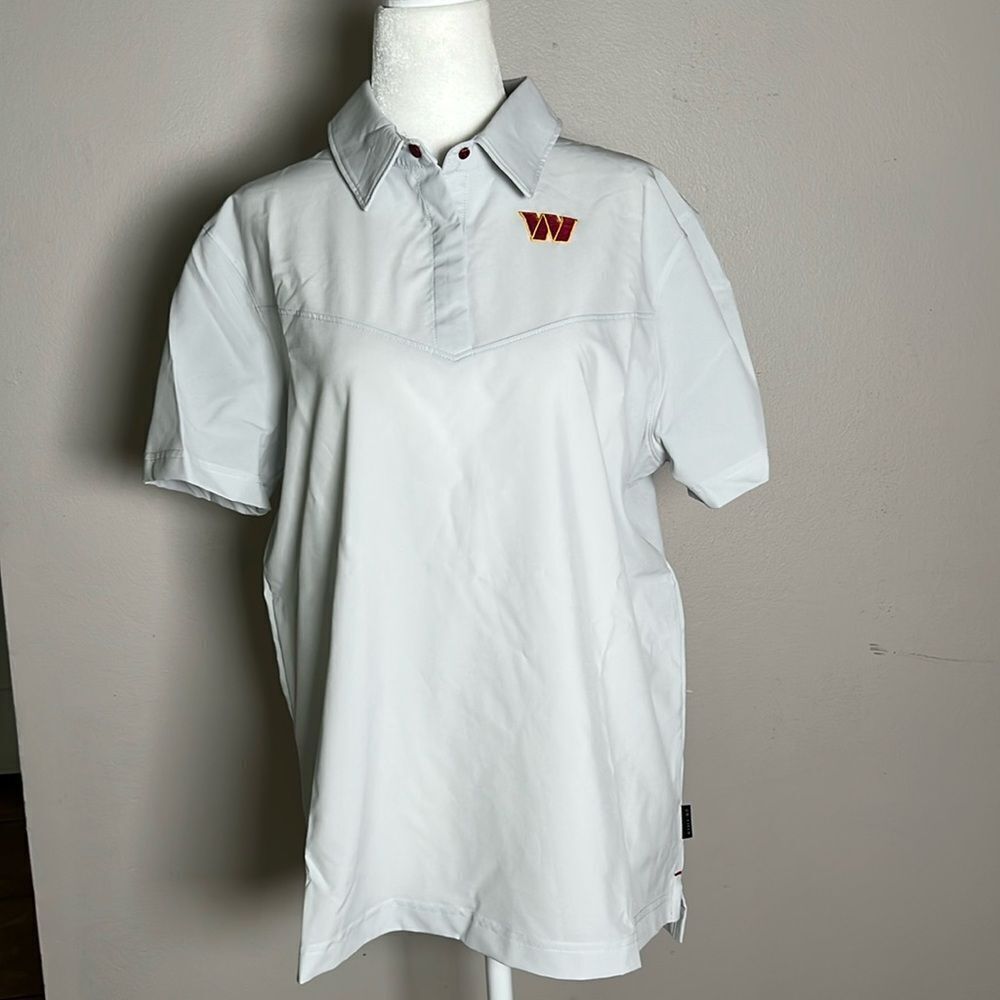 NWOT Washington Commanders Nike Women’s Polo Shirt